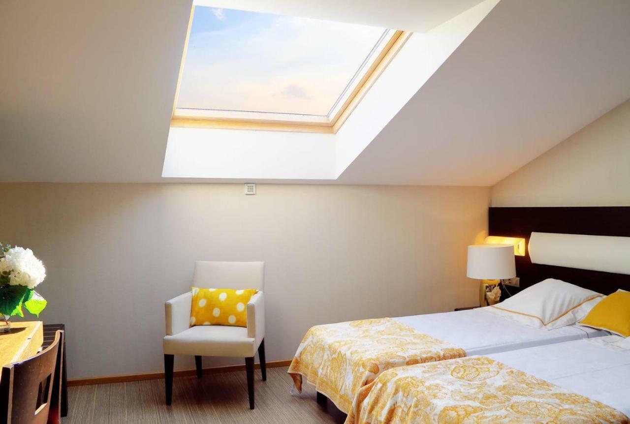 Oca Palacio De La Llorea Hotel&Spa Deva Esterno foto